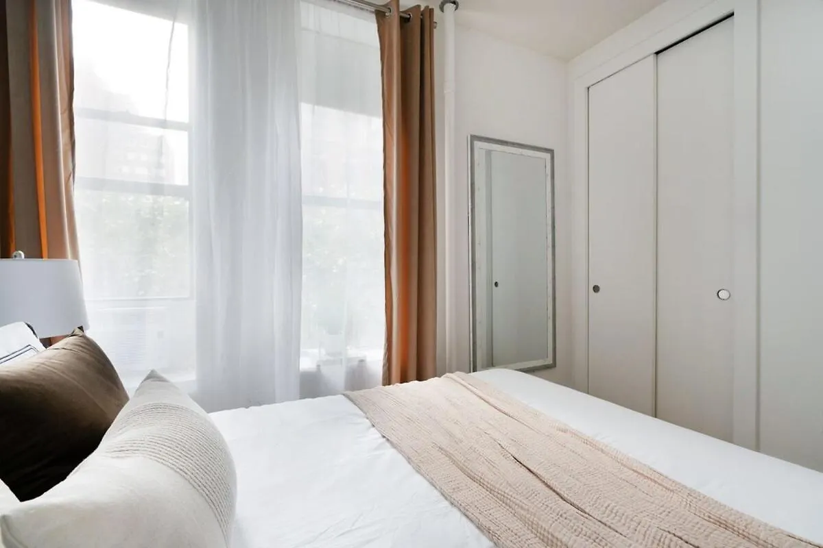 403-3C Newly Renovated 3Br In Prime Ues Lejlighed New York